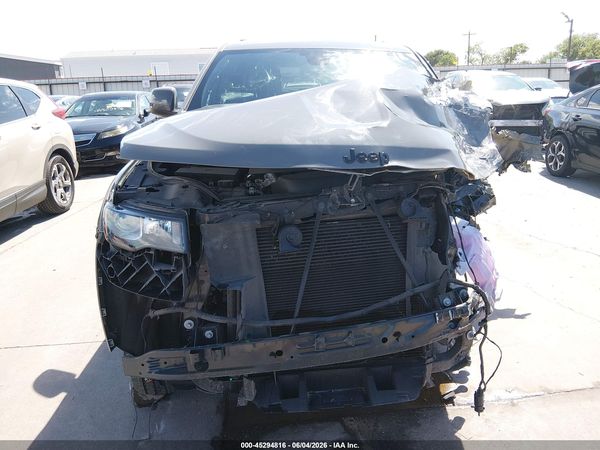 2021 JEEP GRAND CHEROKEE LAREDO 4X4