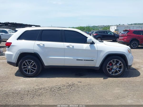 2018 JEEP GRAND CHEROKEE SRT 4X4