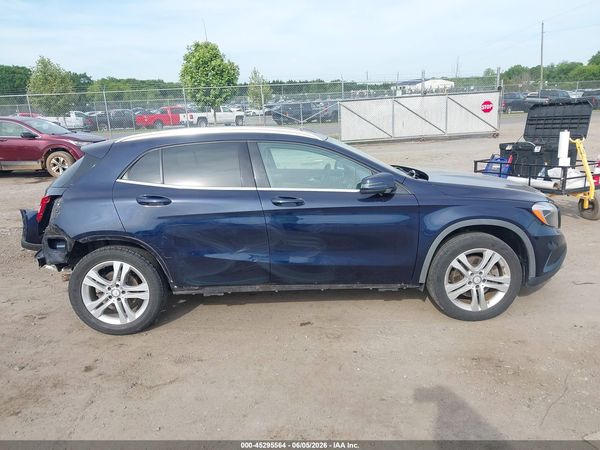 2017 MERCEDES-BENZ GLA 250 4MATIC