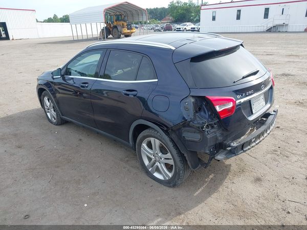 2017 MERCEDES-BENZ GLA 250 4MATIC