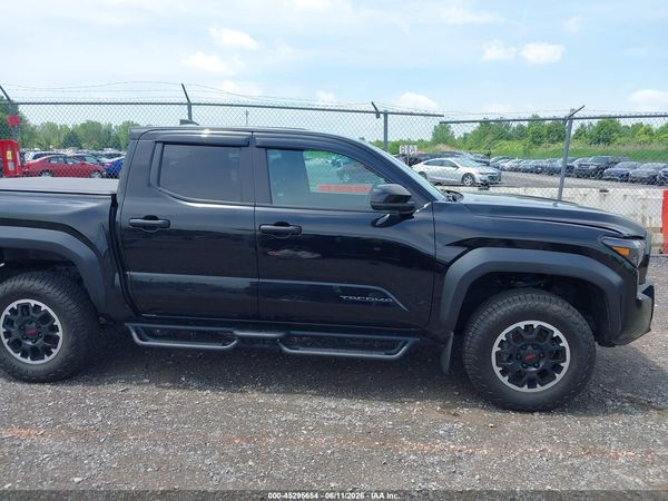 2024 TOYOTA TACOMA TRD OFF ROAD
