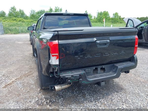 2024 TOYOTA TACOMA TRD OFF ROAD