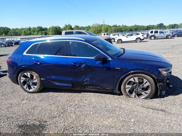2023 AUDI E-TRON PREMIUM PLUS QUATTRO