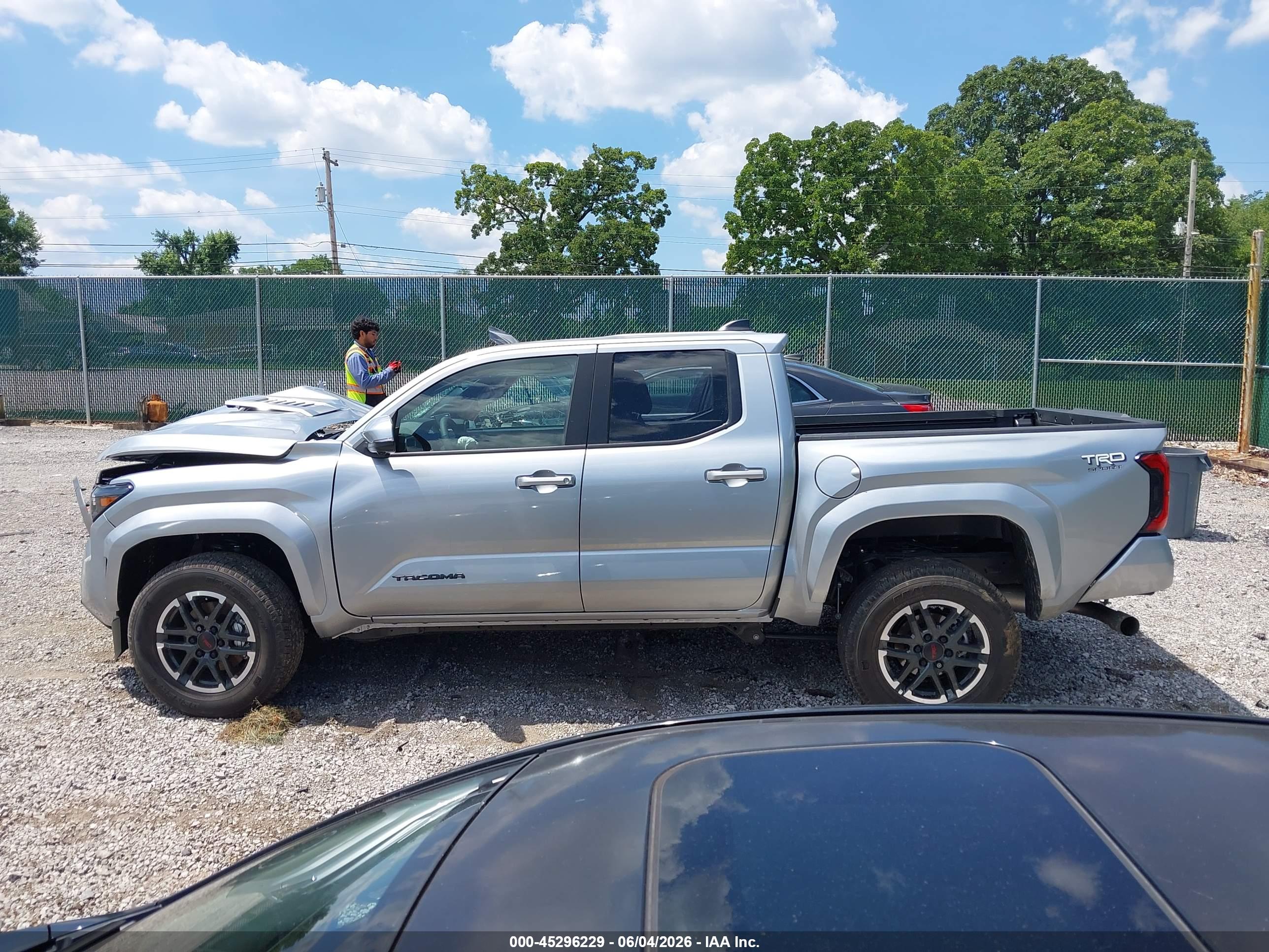 2026 TOYOTA TACOMA TRD SPORT