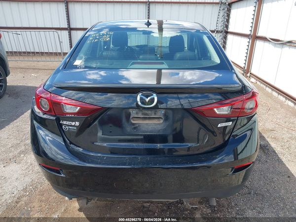 2018 MAZDA MAZDA3 TOURING