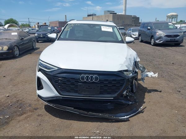 2024 AUDI Q8 E-TRON PREMIUM QUATTRO