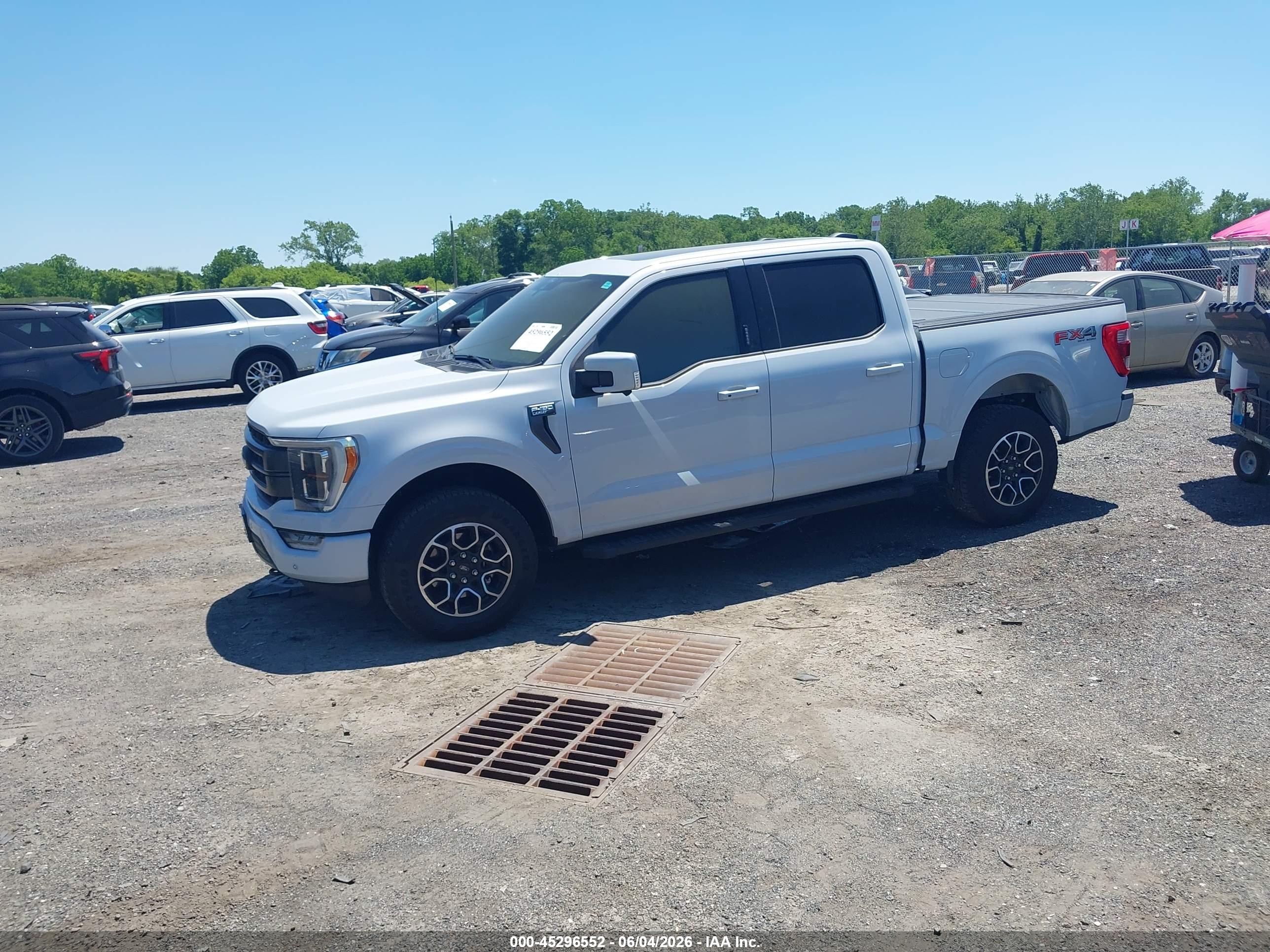 2022 FORD F-150 LARIAT
