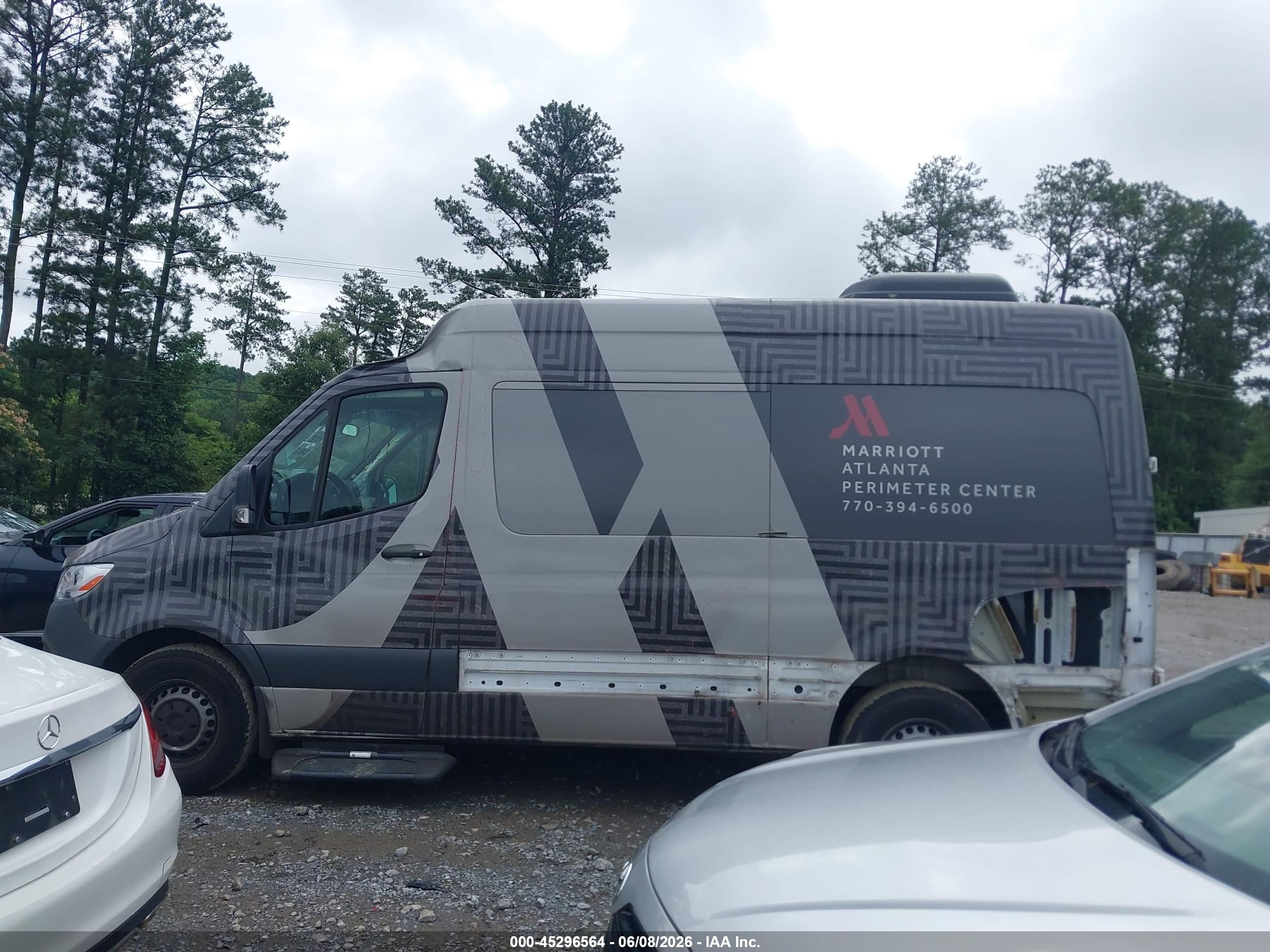 2023 MERCEDES-BENZ SPRINTER 2500