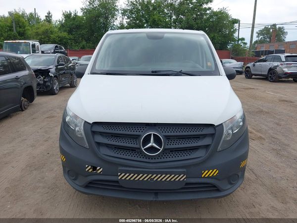 2019 MERCEDES-BENZ METRIS