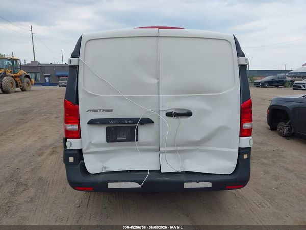 2019 MERCEDES-BENZ METRIS