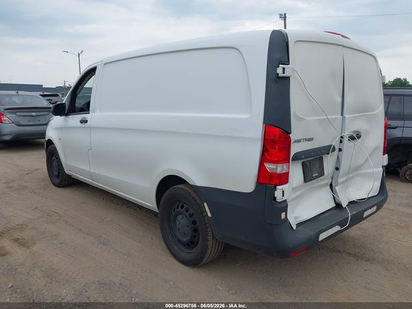 2019 MERCEDES-BENZ METRIS