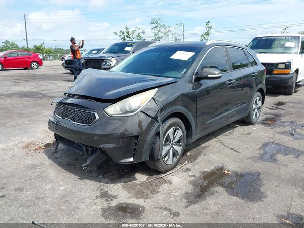 2017 KIA NIRO EX