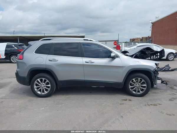 2019 JEEP CHEROKEE LATITUDE FWD