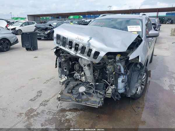2019 JEEP CHEROKEE LATITUDE FWD