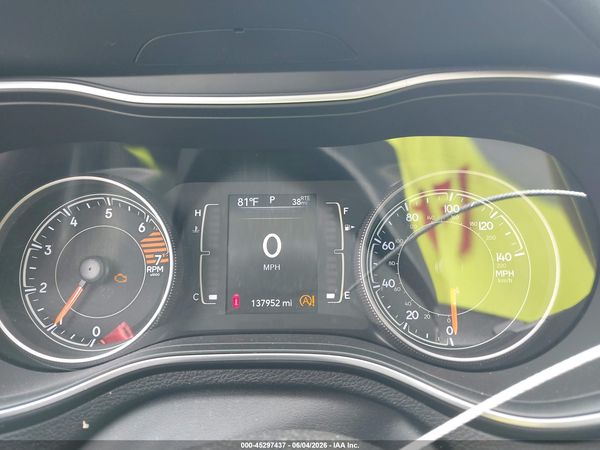 2019 JEEP CHEROKEE LATITUDE FWD