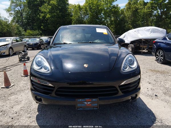 2012 PORSCHE CAYENNE