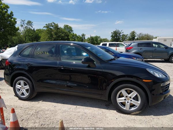 2012 PORSCHE CAYENNE