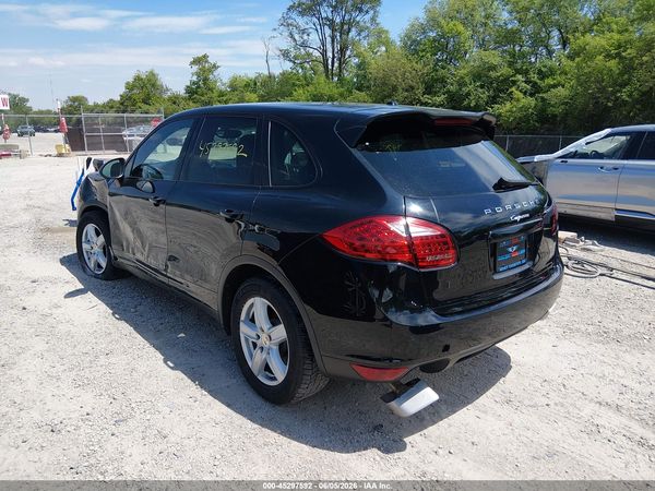 2012 PORSCHE CAYENNE