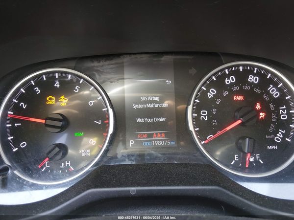 2019 TOYOTA RAV4 XLE