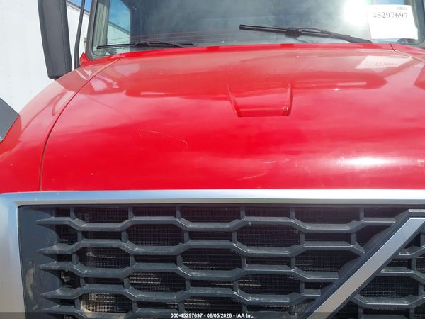 2020 VOLVO VNR