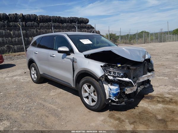 2022 KIA SORENTO LX