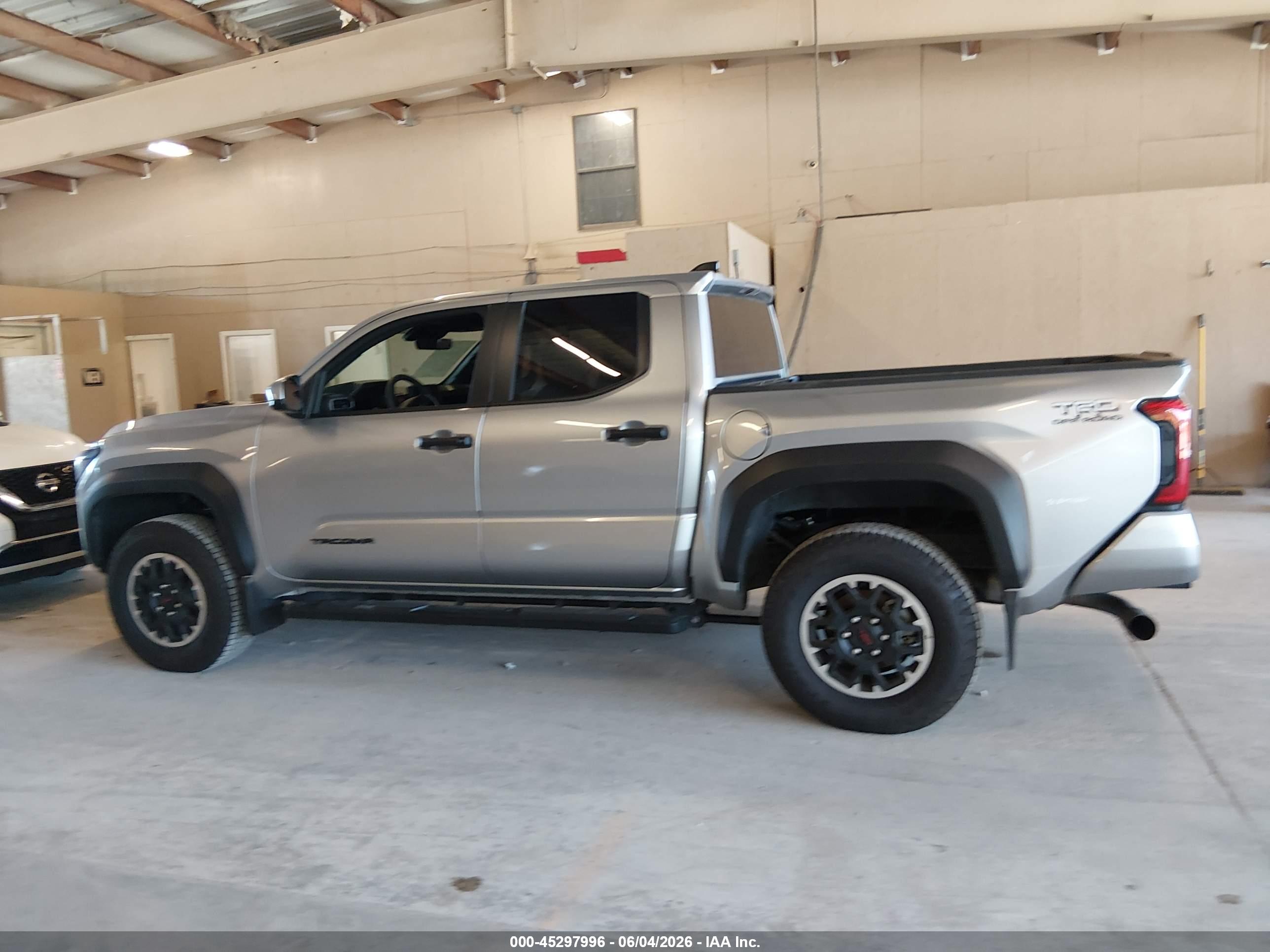 2025 TOYOTA TACOMA TRD OFF ROAD