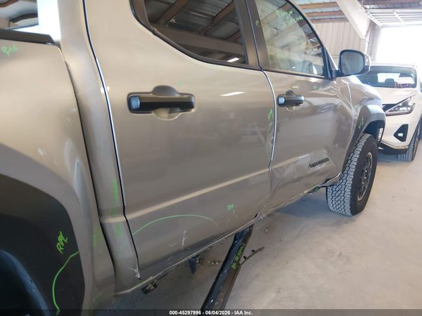 2025 TOYOTA TACOMA TRD OFF ROAD