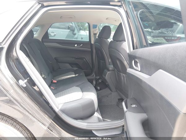 2026 KIA K5 LXS FWD