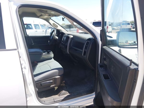 2019 RAM 1500 CLASSIC TRADESMAN  4X4 5'7 BOX