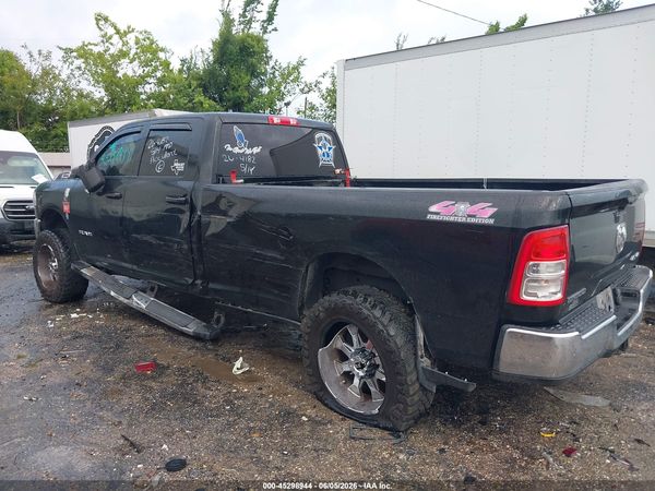 2021 RAM 3500 BIG HORN  4X4 8' BOX