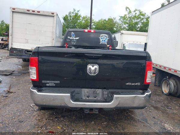 2021 RAM 3500 BIG HORN  4X4 8' BOX