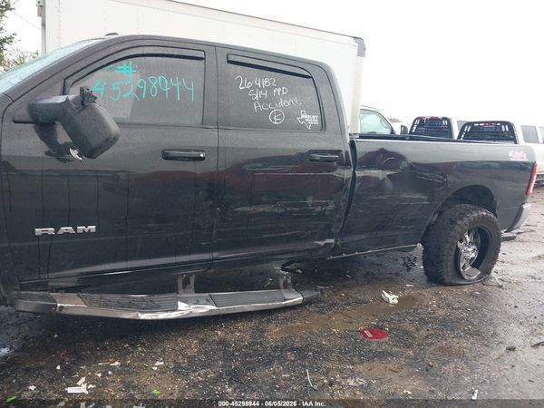 2021 RAM 3500 BIG HORN  4X4 8' BOX