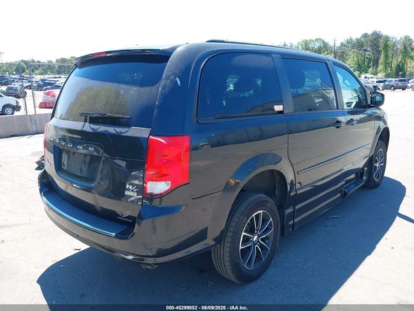 2016 DODGE GRAND CARAVAN R/T — I4