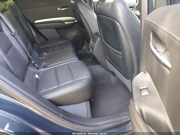 2019 CADILLAC XT4 PREMIUM LUXURY
