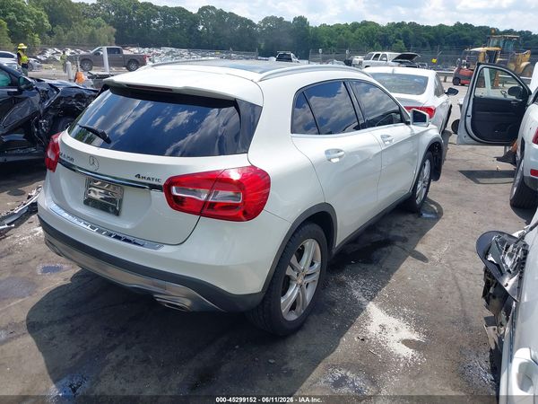 2016 MERCEDES-BENZ GLA 250 4MATIC