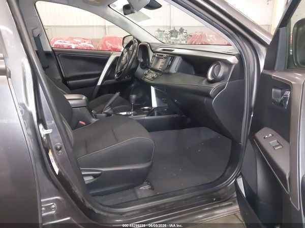 2018 TOYOTA RAV4 XLE