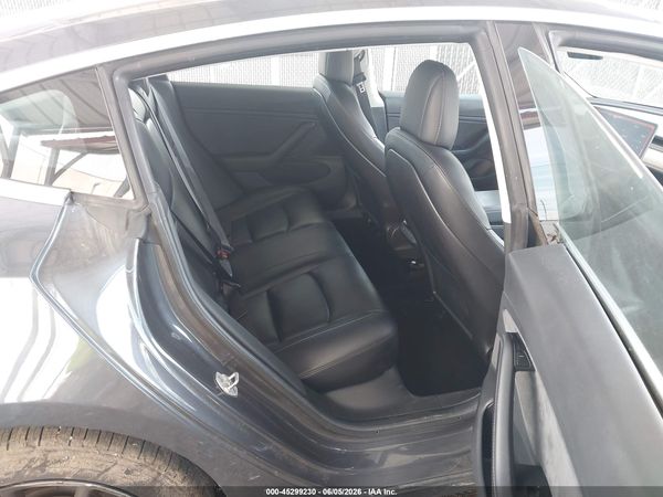 2018 TESLA MODEL 3 LONG RANGE/MID RANGE
