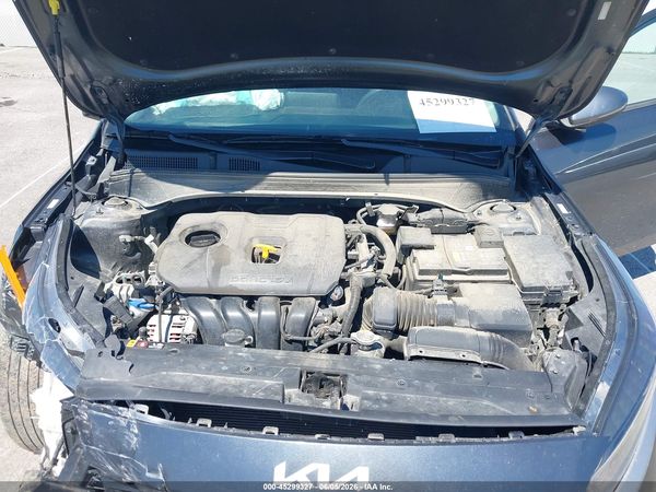 2023 KIA FORTE LXS
