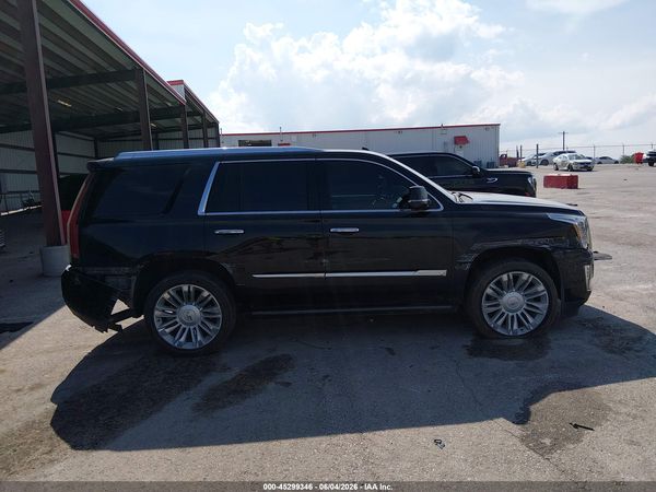 2017 CADILLAC ESCALADE PLATINUM