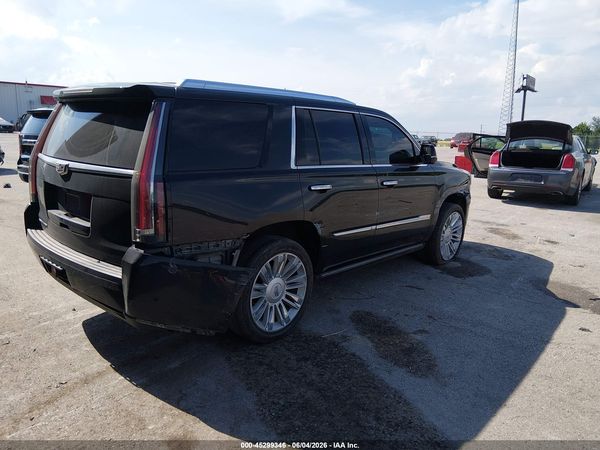 2017 CADILLAC ESCALADE PLATINUM