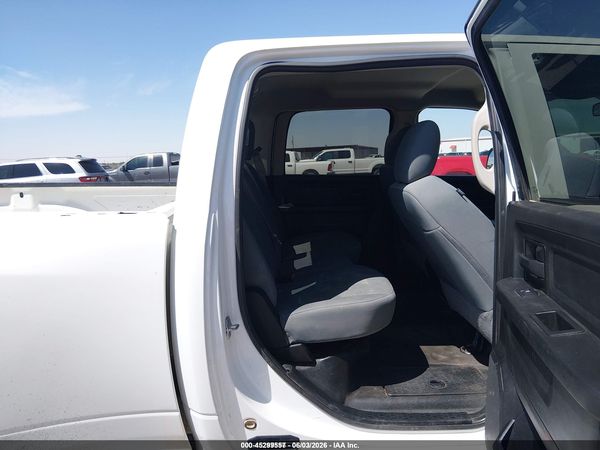 2018 RAM 3500 TRADESMAN  4X4 8' BOX