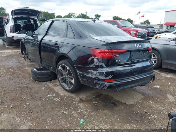 2019 AUDI A4 Premium, Titanium