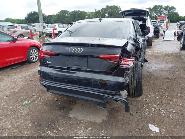 2019 AUDI A4 Premium, Titanium