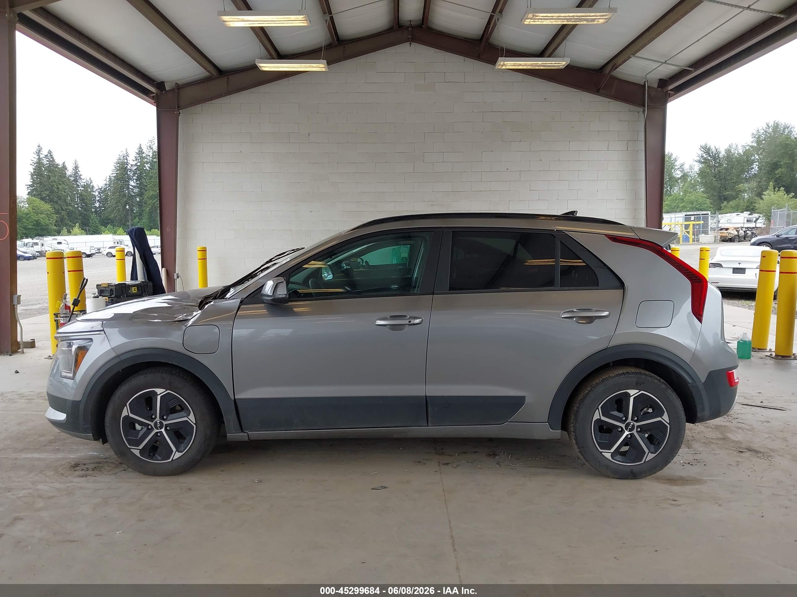2025 KIA NIRO PLUG-IN HYBRID EX