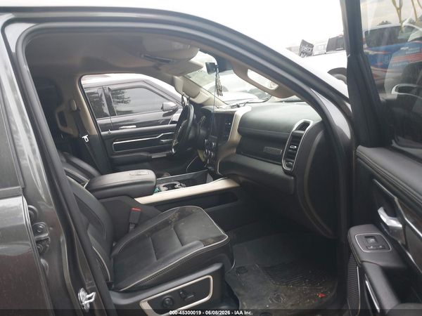 2020 RAM 1500 LARAMIE  4X4 5'7 BOX
