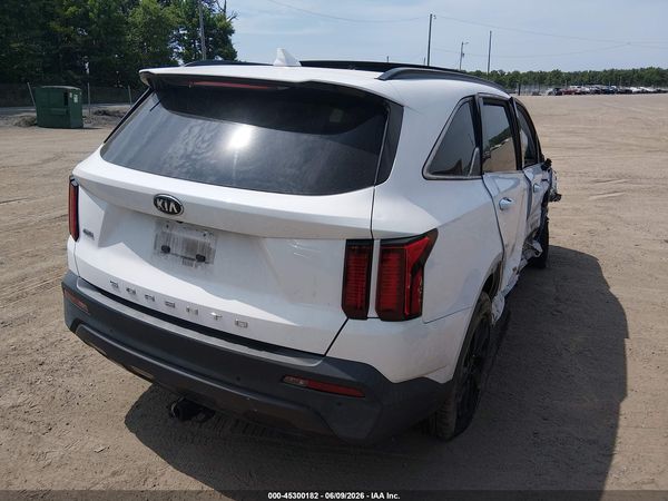 2021 KIA SORENTO S