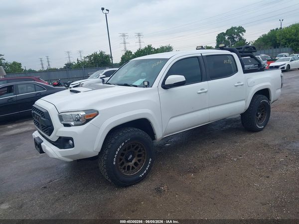 2019 TOYOTA TACOMA TRD SPORT
