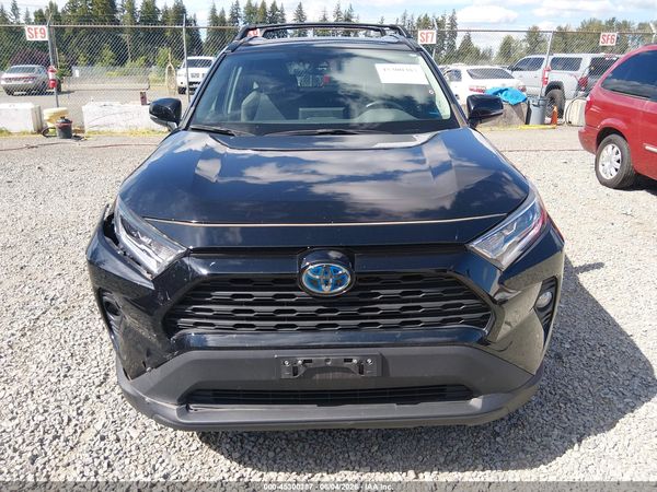 2020 TOYOTA RAV4 HYBRID XLE