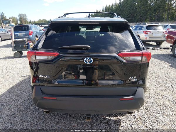 2020 TOYOTA RAV4 HYBRID XLE