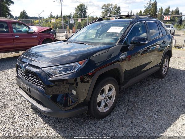 2020 TOYOTA RAV4 HYBRID XLE